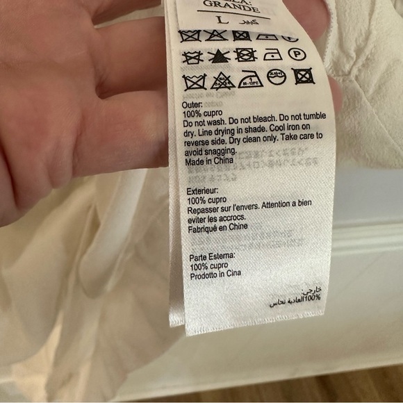 All Saints White Long Buttoned Sleeve Crewneck 100% Cupro Dress Sz L GUC - Picture 7 of 12